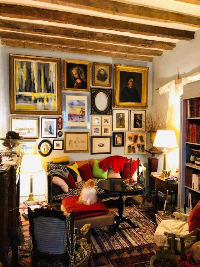 Maison D'Hotes "Les Volets Verts" Et Sa Brocante Ecueille Exterior foto
